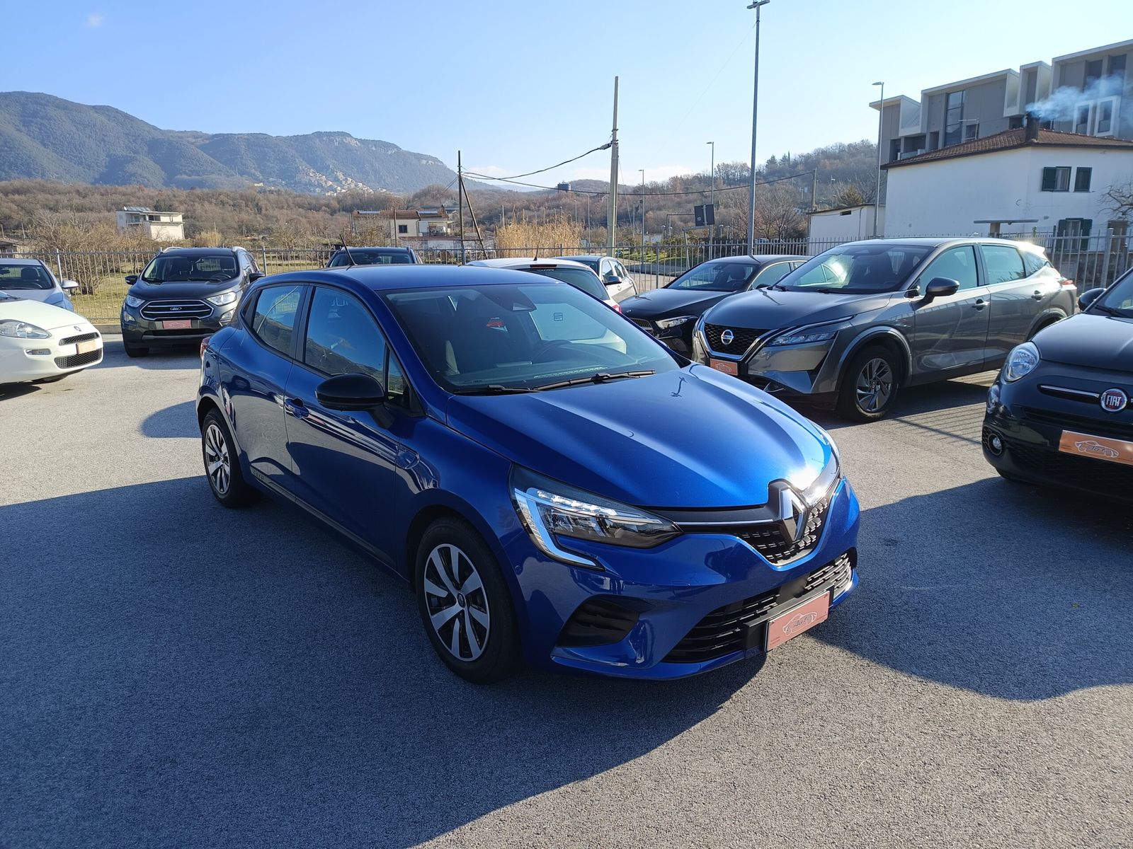 Renault Clio 1.0 TCe 90 CV Equilibre, vista esterna